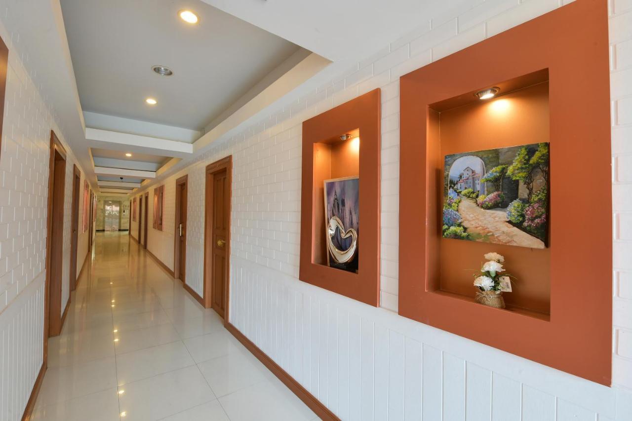 Oyo 109 Ozone Prime Pattaya Hotel Eksteriør billede